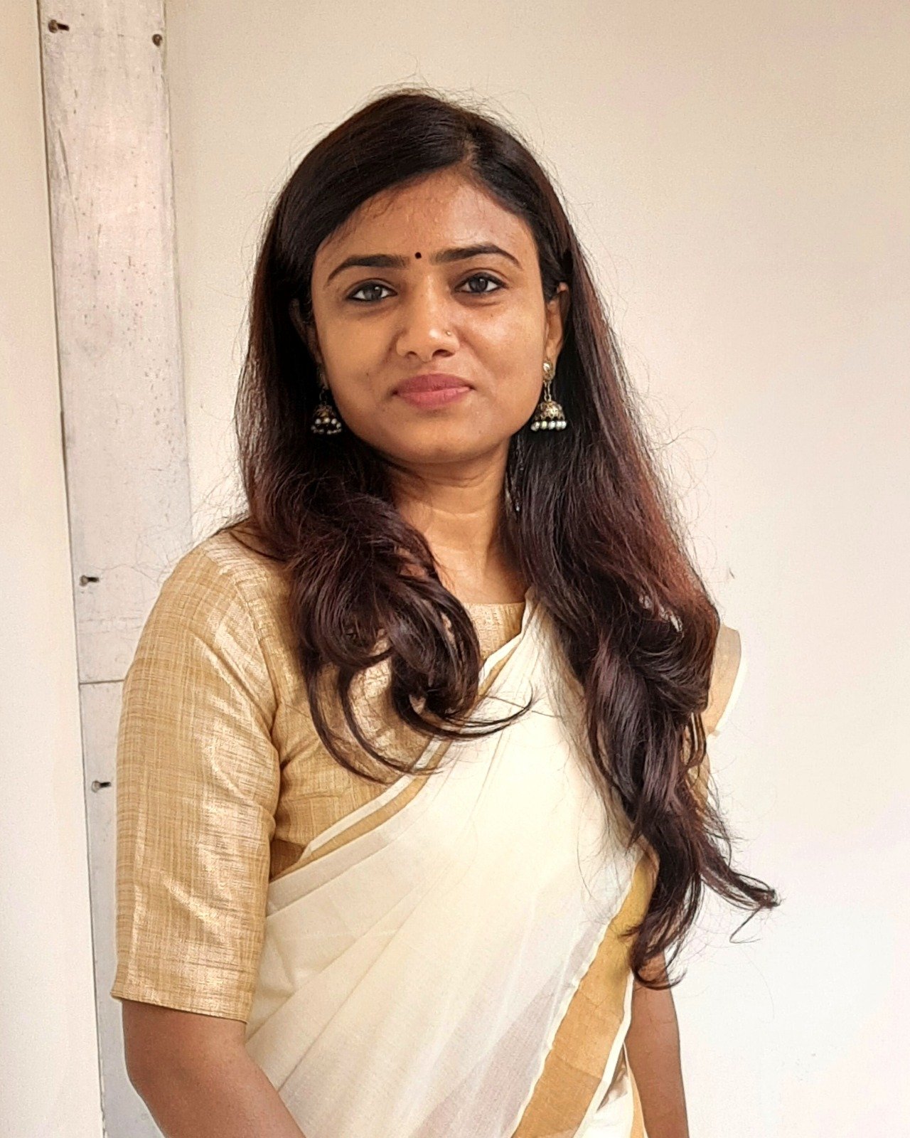 Dr. Anjula Mehto